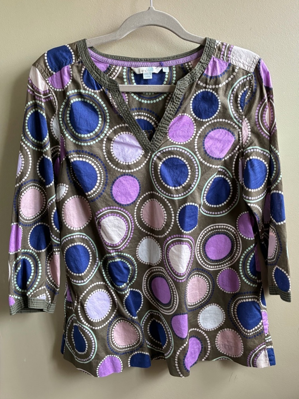 Boden V-Neck Long Sleeve Tunic — Olive with Purple & Blue Circles